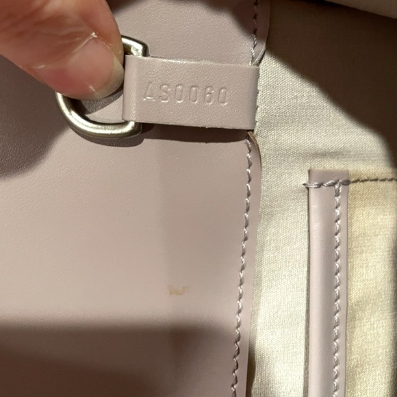 Louis Vuitton Lilac Epi Leather Ramatuelle Bag - Picture 12 of 16